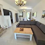 Apartman Ak View *